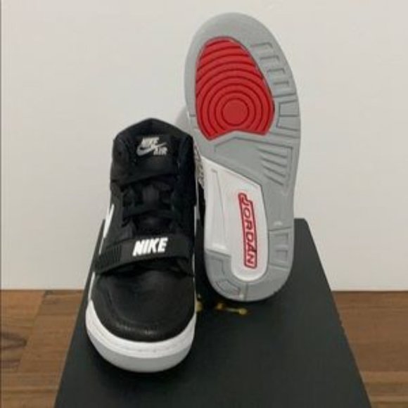 Air Jordan Legacy 312 by Nike, Size 7 Youth - Picture 6 of 11